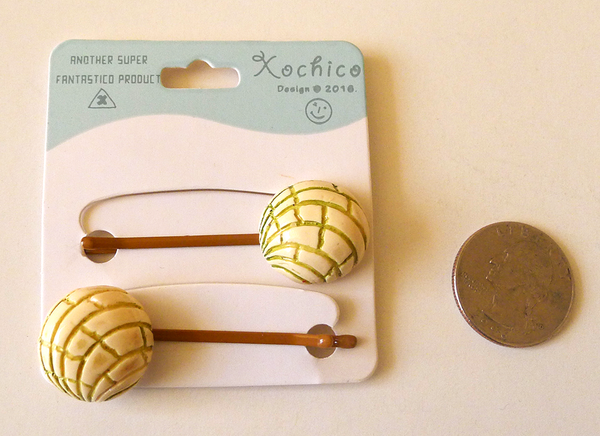 RESIN CONCHA BOBBY PINS
